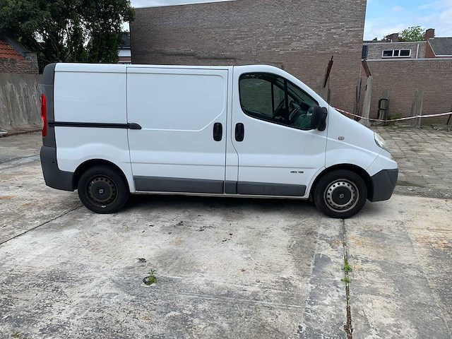 Renault - trafic - 2.0 dci t27 l1h1bl.e - 4-vtt-14 - afbeelding 14 van  16