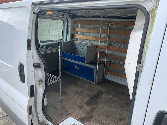 Renault - trafic - 2.0 dci t27 l1h1bl.e - 4-vtt-14 - afbeelding 16 van  16