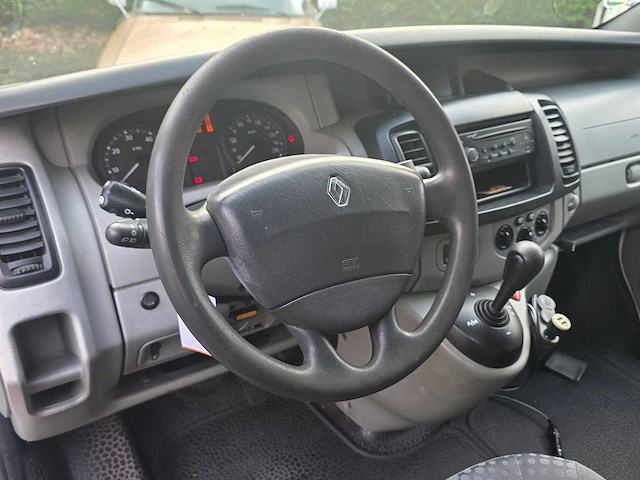 Renault - trafic - l2/h2 2.5 dci - 107kw e4 fap - automaat - camper - afbeelding 10 van  11