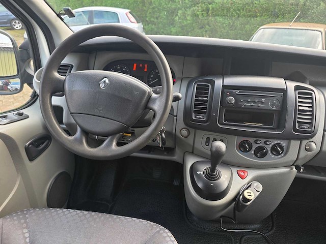 Renault - trafic - l2/h2 2.5 dci - 107kw e4 fap - automaat - camper - afbeelding 20 van  20