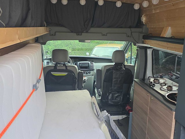 Renault - trafic - l2/h2 2.5 dci - 107kw e4 fap - automaat - camper - afbeelding 11 van  20