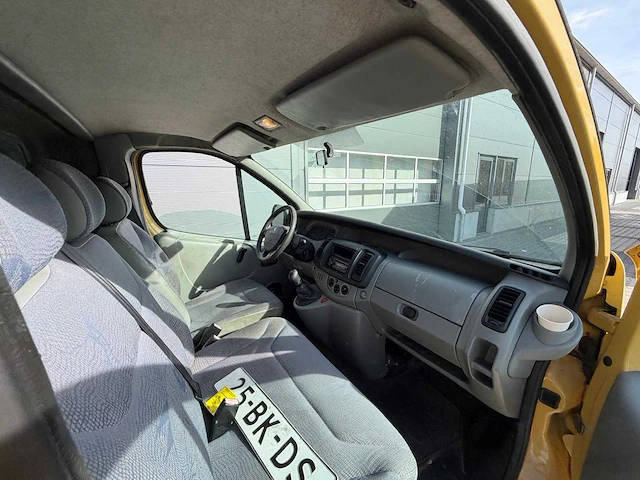 Renault - trafic 1.9 dci l1h1 s.sp. - personenauto - 2003 - afbeelding 5 van  27