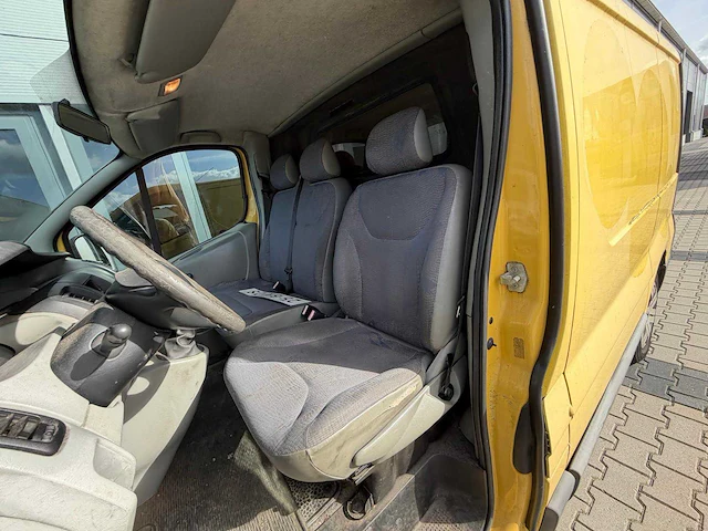Renault - trafic 1.9 dci l1h1 s.sp. - personenauto - 2003 - afbeelding 9 van  27
