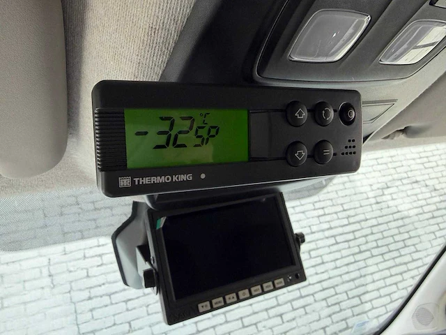 Renault - trafic l2h1 2.0 koel-vrieswagen thermoking nachtkoeling - bedrijfswagen - afbeelding 7 van  24