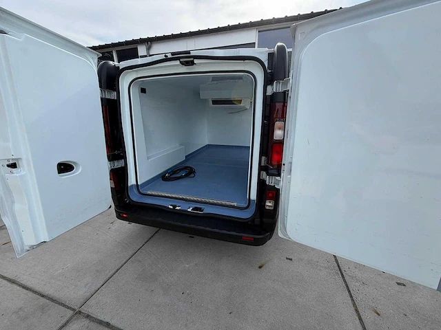 Renault - trafic l2h1 2.0 koel-vrieswagen thermoking nachtkoeling - bedrijfswagen - afbeelding 11 van  24