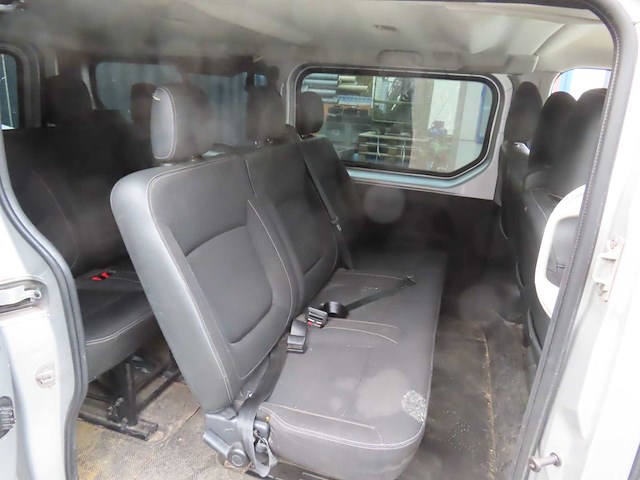 Renault - trafic passenger - 1.6 dci gr. auth en - personenauto - afbeelding 7 van  28