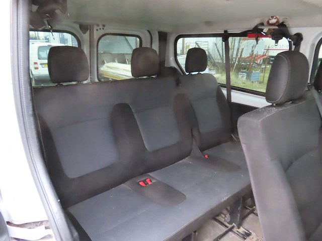 Renault - trafic passenger - 2.0 dci 120 gr. zen - personenauto - afbeelding 6 van  24