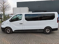 Renault - trafic passenger - 2.0 dci 120 gr. zen - personenauto - afbeelding 12 van  24