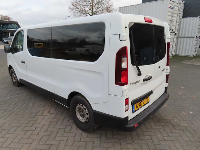 Renault - trafic passenger - 2.0 dci 120 gr. zen - personenauto - afbeelding 18 van  24