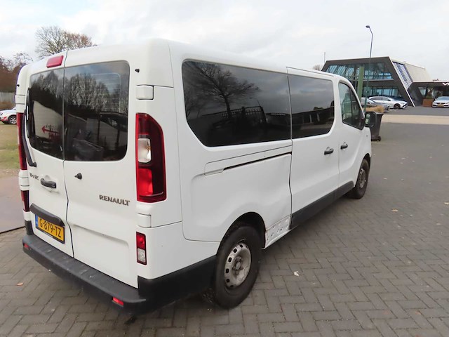 Renault - trafic passenger - 2.0 dci 120 gr. zen - personenauto - afbeelding 20 van  24