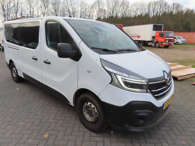 Renault - trafic passenger - 2.0 dci 120 gr. zen - personenauto - afbeelding 22 van  24