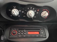 Renault - twingo - 1.2-16v authentique - 67-lzj-6- 2010 - afbeelding 3 van  16