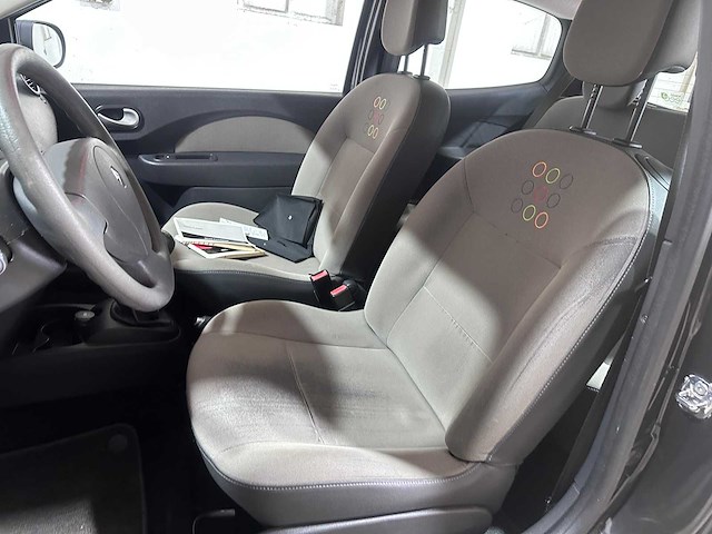 Renault - twingo - 1.2-16v authentique - 67-lzj-6- 2010 - afbeelding 5 van  16