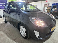 Renault - twingo - 1.2-16v authentique - 67-lzj-6- 2010 - afbeelding 12 van  16