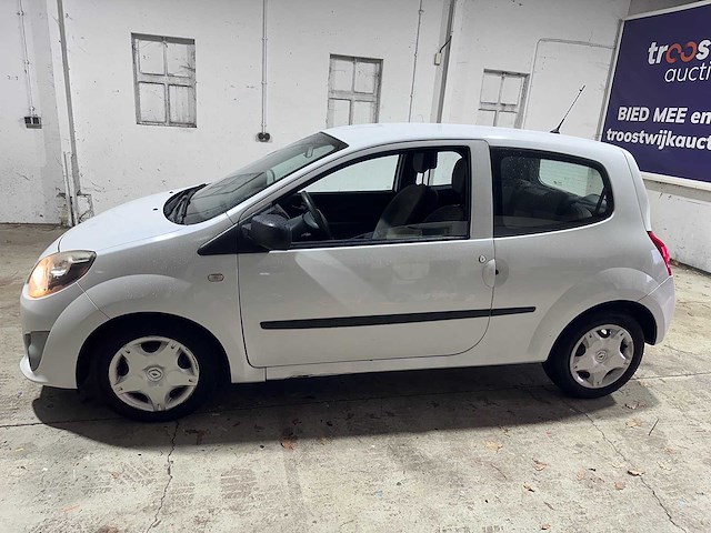 Renault - twingo - 1.2-16v authentique - 84-lpz-2 - afbeelding 8 van  15