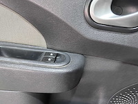 Renault - twingo - 1.2-16v authentique - 89-lpt-8- 2010 - afbeelding 2 van  14