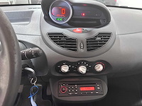 Renault - twingo - 1.2-16v authentique - 89-lpt-8- 2010 - afbeelding 3 van  14