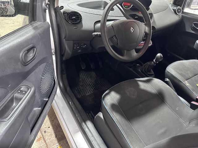 Renault - twingo - 1.2 16v authentique lpg- 86-zhs-2 - afbeelding 16 van  17