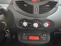 Renault - twingo - 1.2 16v collection - 93-xpd-6 - 2012 - afbeelding 2 van  11