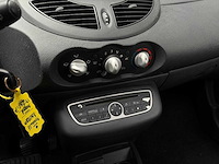 Renault - twingo - 1.2-16v collection - car - 2011|14-pgr-7|iaw - afbeelding 19 van  19