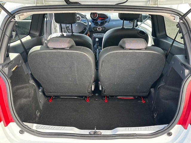 Renault - twingo - 1.2 16v dynamique - car - 2012 - afbeelding 7 van  22