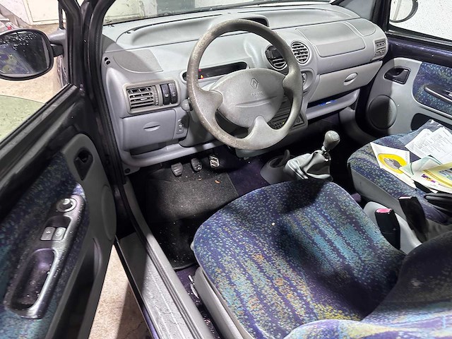 Renault - twingo - 1.2-16v kenzo - 24-rl-ls - afbeelding 15 van  16