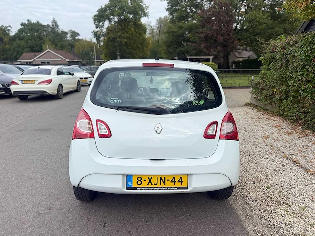 Renault - twingo - 1.2 16v parisienne - 2014 - 8-xjn-44 - afbeelding 7 van  10