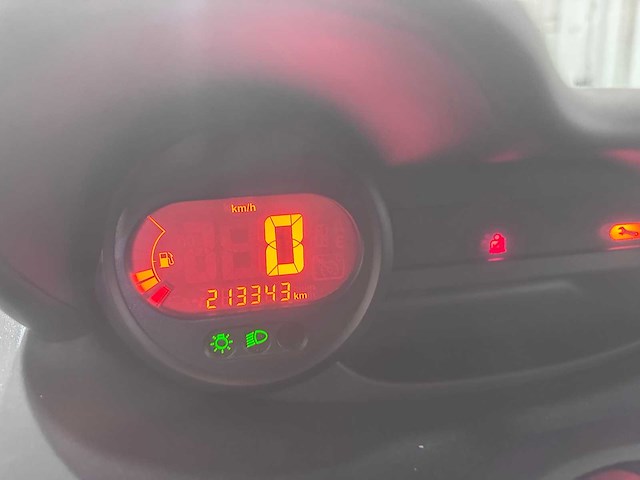 Renault - twingo - 1.2 authentique - pv-061-h- 2008 - afbeelding 6 van  6
