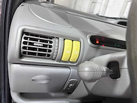 Renault - twingo - 1.2 'matic - zd-zx-34 - 1999 - afbeelding 2 van  14