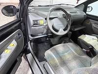 Renault - twingo - 1.2 'matic - zd-zx-34 - 1999 - afbeelding 12 van  14