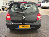 Renault - twingo - personenauto - 2008 - afbeelding 19 van  20