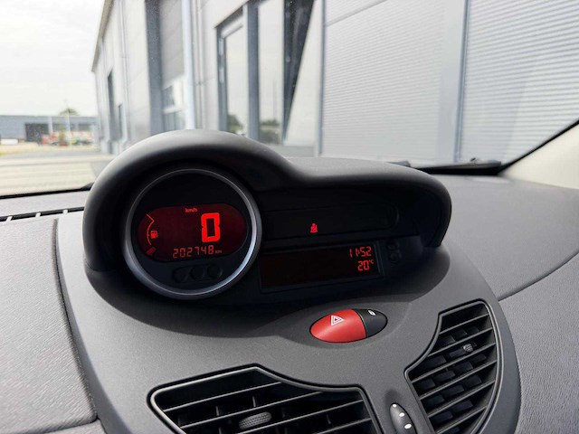 Renault - twingo - rs - 1.6 16v - personenauto - 2009 - afbeelding 5 van  21