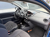 Renault - twingo - rs - 1.6 16v - personenauto - 2009 - afbeelding 10 van  19