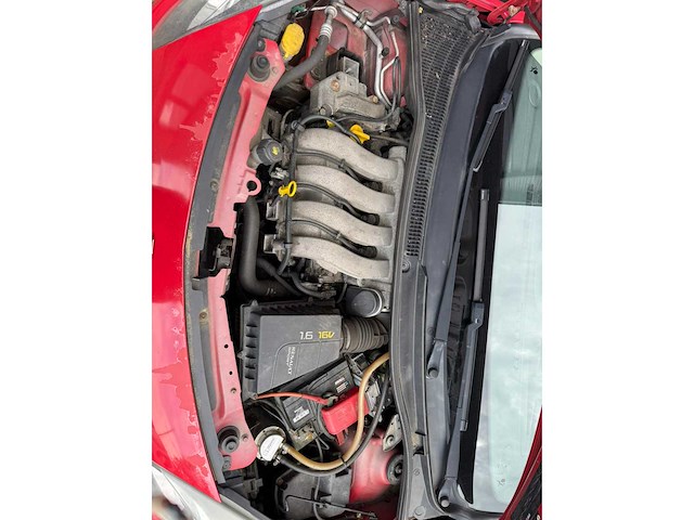 Renault - twingo -1.6 16v rs - personenauto - 2009 - afbeelding 11 van  19