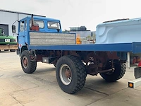 Renault 110 170 4x4 vrachtwagen - afbeelding 32 van  33