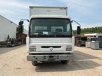 Renault 135 midlifecrisis vrachtwagen - afbeelding 4 van  10