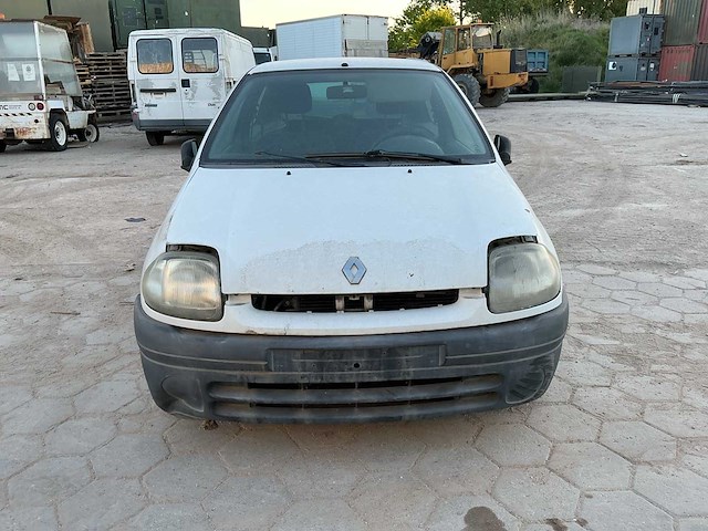 Renault 1.9d clio personenauto - afbeelding 7 van  13