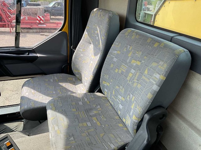 Renault 270 dci vrachtwagen - afbeelding 4 van  22