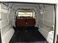 Renault 4 oldtimer vkn-04-r - afbeelding 8 van  16