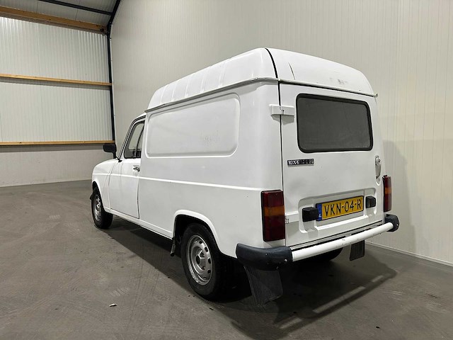 Renault 4 oldtimer vkn-04-r - afbeelding 10 van  16
