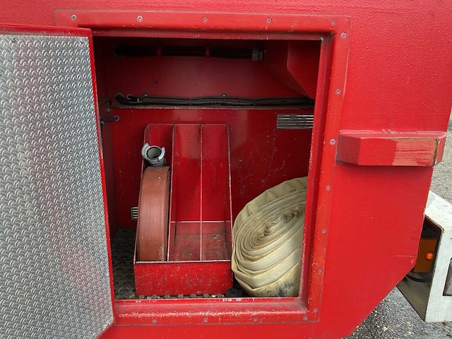 Renault 420 dci brandweerwagen - afbeelding 8 van  29