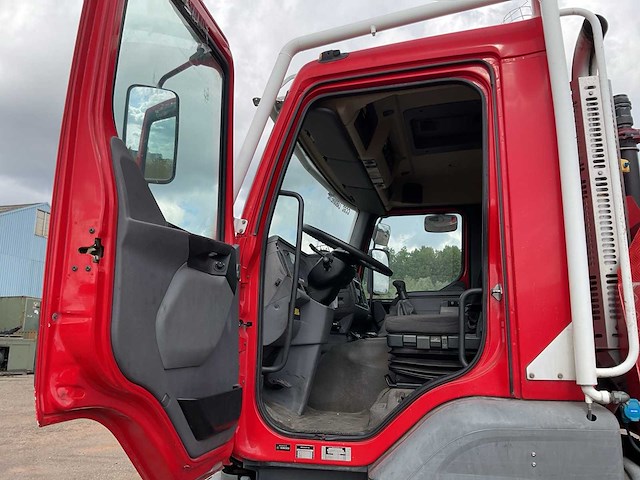 Renault 420 dci brandweerwagen - afbeelding 10 van  29