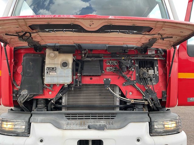Renault 420 dci brandweerwagen - afbeelding 20 van  29
