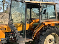 Renault 461s oldtimer tractor - afbeelding 4 van  21