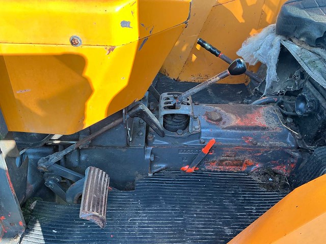 Renault 461s oldtimer tractor - afbeelding 6 van  21