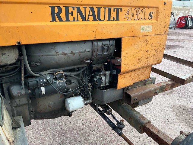 Renault 461s tweewielaangedreven landbouwtractor - afbeelding 17 van  23