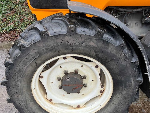 Renault 610r zares vierwielaangedreven landbouwtractor - afbeelding 6 van  38