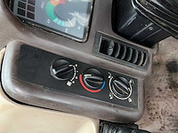 Renault 610r zares vierwielaangedreven landbouwtractor - afbeelding 34 van  38