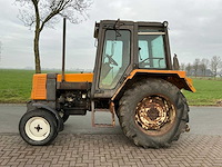 Renault 80-12 tx tweewielaangedreven landbouwtractor - afbeelding 11 van  23