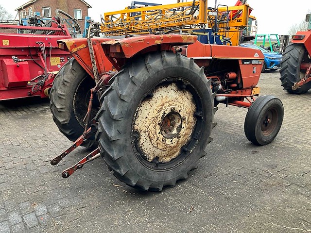 Renault 89 tracto-control oldtimer tractor - afbeelding 12 van  18